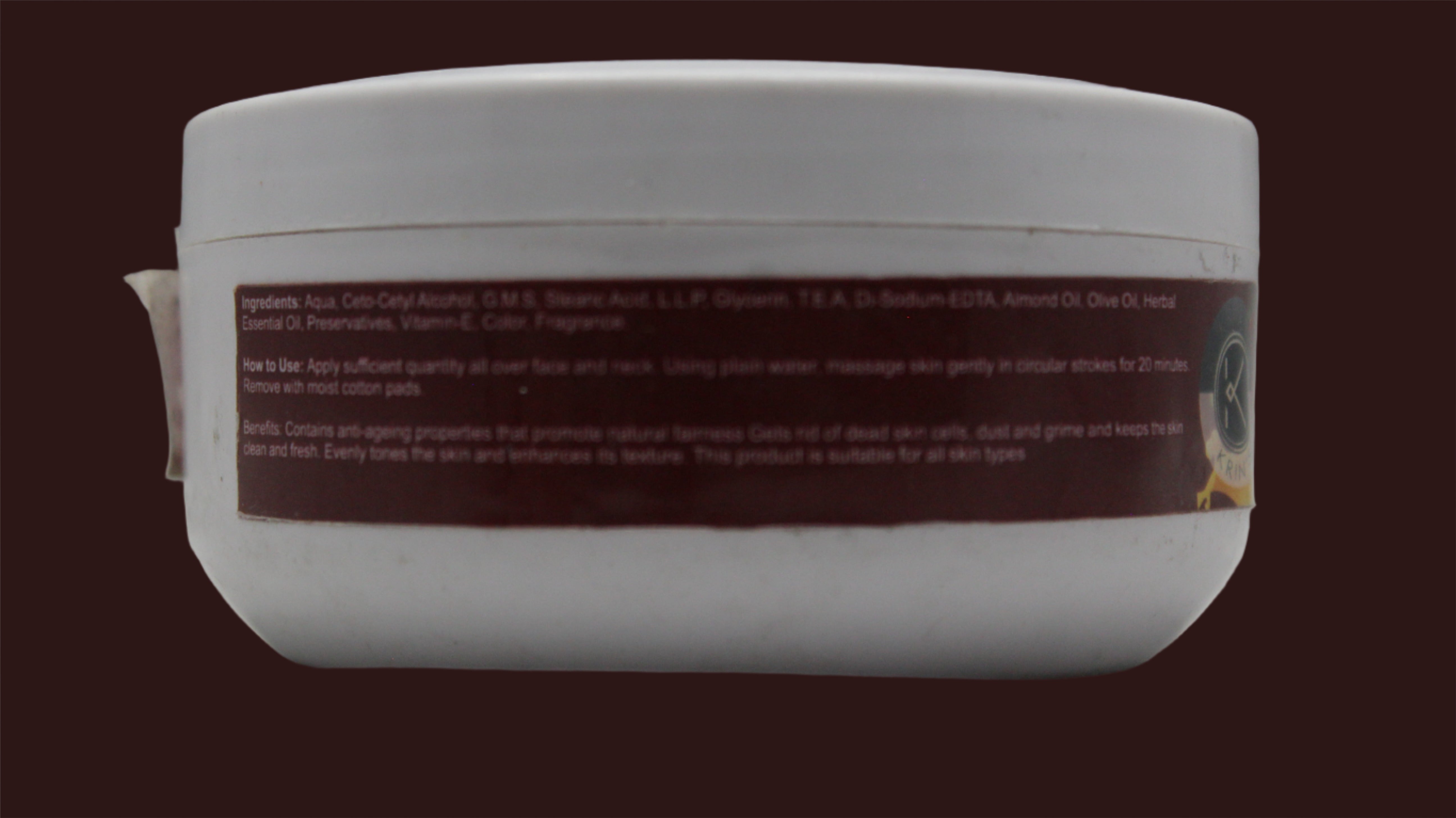 Fruit and Aloevera Massage Cream – Hydrating Massage Cream with Fruit Extracts & Aloevera for Sensitive Skin Relief – 203g